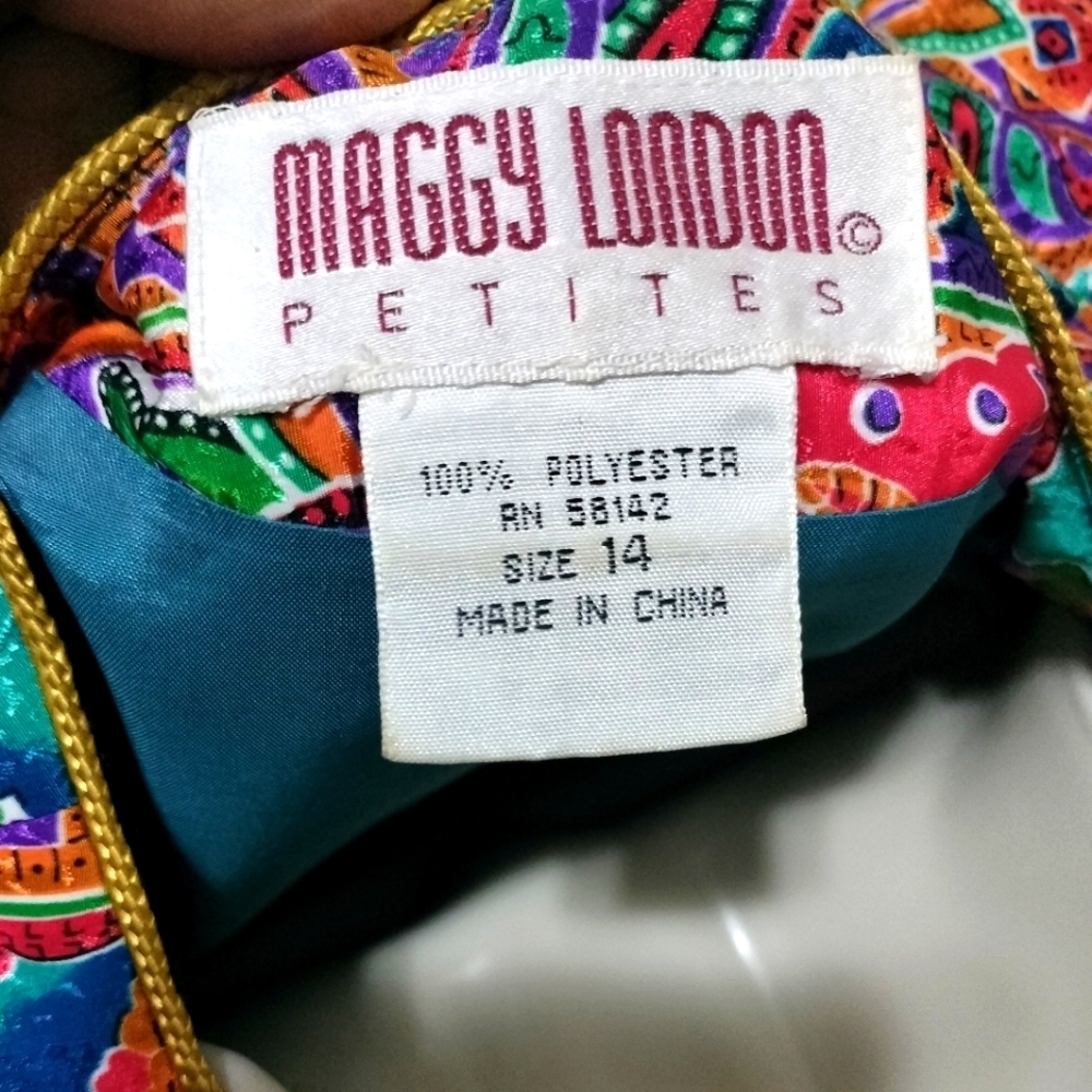 Maggy London Petites 2pc Skirt Set Multicolor Abstract Print Top Midi Size 14P - Picture 5 of 5